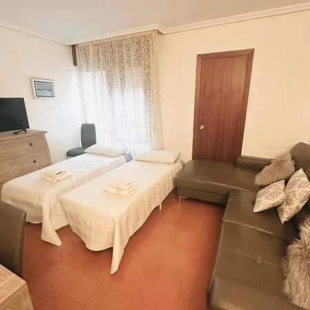 Somo, Atico En Primera Linea De Playa Y Surf Apartment